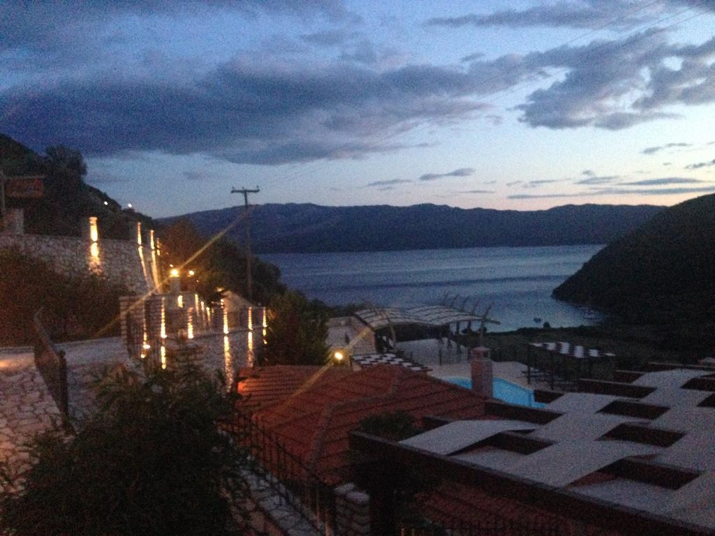 Asterida Villas Stavros  الغرفة الصورة